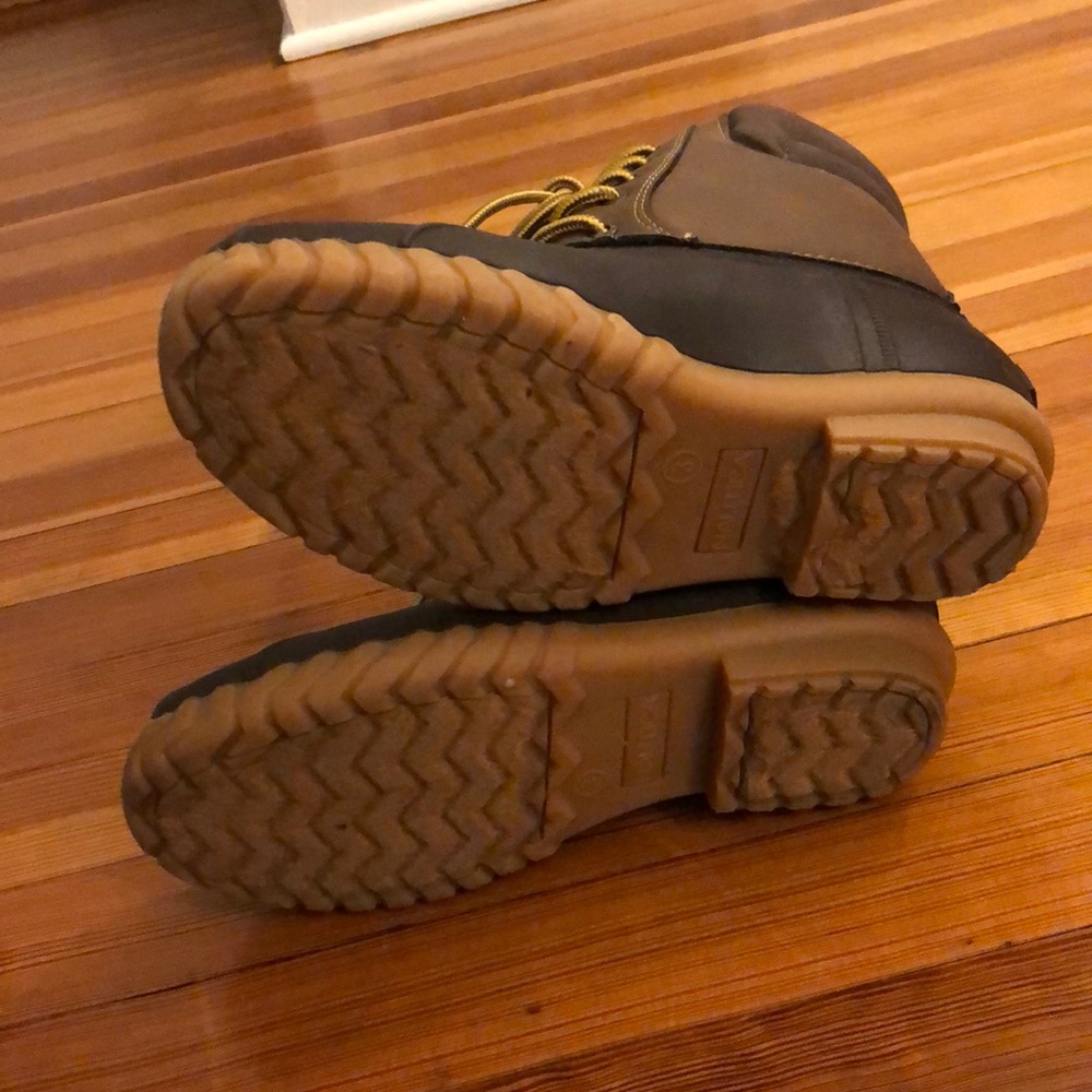 Winter boots NWOT - Picture 4 of 5